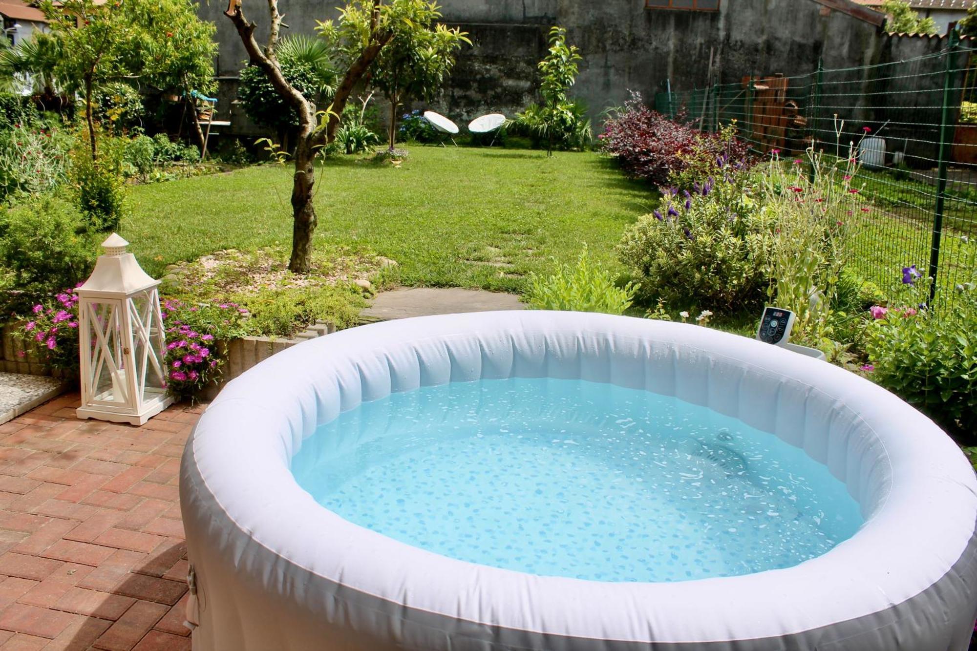 Villa Il Cortile Del Borgo à Borgo Ticino Extérieur photo