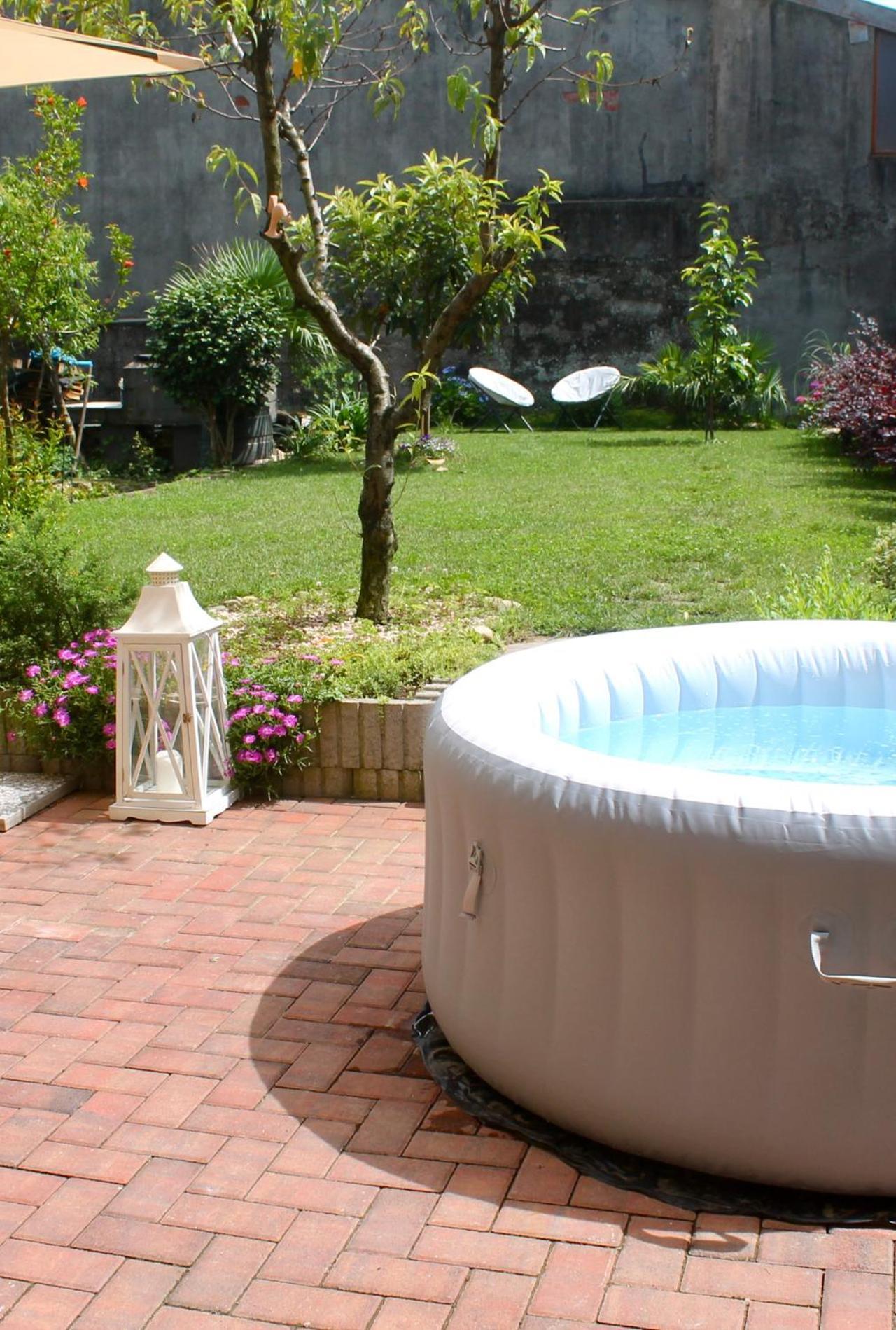 Villa Il Cortile Del Borgo à Borgo Ticino Extérieur photo